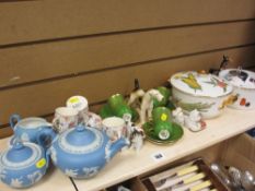 Royal Worcester 'Evesham' teaware, Royal Winton coffee ware, Wedgwood Jasperware, Beswick animals