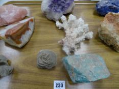 Quantity of mineral stones and crystal formations