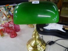 Vintage style desk lamp with green shade E/T
