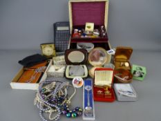 Tray of costume jewellery, vintage compacts, cufflinks and other collectables