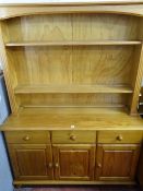 Excellent pine farmhouse kitchen dresser