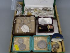 Good selection of hallmarked silver, jewellery, a Churchill collectable crown and other coinage etc