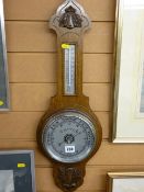 Oak framed aneroid banjo barometer