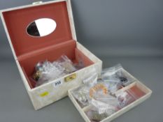 Jewellery box containing large quantity of fine chain necklaces and similar