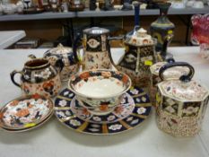 Collection of Imari Derby style porcelain and similar