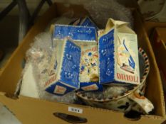 Box of mixed china including individual boxed Drioli Italian figures ETC