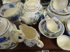 Parcel of Masons 'Regency' teaware