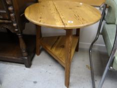 A good antique pine circular top cricket table