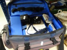 A CASED MINOLTA 7000 CAMERA & LENSES ETC