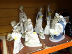 COLLECTION OF NAO & LLADRO FIGURES