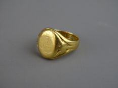 A VICTORIAN EIGHTEEN CARAT GOLD SIGNET RING, size mid 'N' to 'O', inscribed to the back 'SAL to