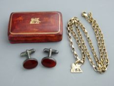 Nine carat gold belcher chain with eighteen carat gold pendant, 45 cms long, 16.9 grms gross with