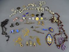 A pair of nine carat gold gent's cufflinks with others, a gold spider form bar brooch and two others