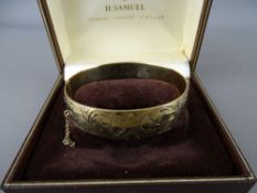 Gilt silver half bright cut bangle, 44 grms, Birmingham 1968