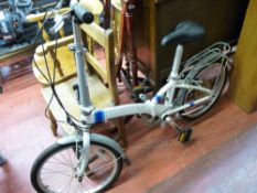 Dawes folding bicycle with Shimano gears