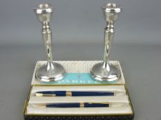 Vintage blue Parker 17 pen set in original case with instructions and a pair of loaded base silver
