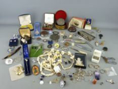 Mixed group of collectables and costume jewellery including Masonic and other badges, gent's