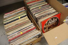 A LARGE QUANTITY OF MIXED VINYL RECORDS