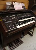 A TECHNICS ELECTRIC ORGAN