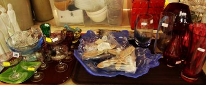 A PARCEL OF MIXED GLASSWARE INCLUDING ornamental vases, Mary Gregory type vase ETC