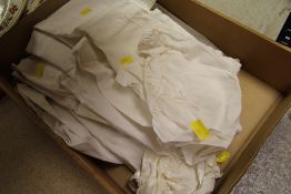 A PARCEL OF VINTAGE LINEN CHILD'S CLOTHING