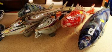 FIVE MOTTLED GLASS MURANO STYLE FISH