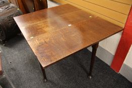 AN ANTIQUE OAK DROP-LEAF TABLE on cabriole supports, 92cms wide