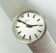 LADIES GIRARD PERRIGAUX WRISTWATCH, the case stamped 750, bracelet not marked