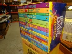 BOX SET OF ROALD DAHL CLASSIC CHILDREN'S NOVELS