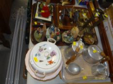 TRAY OF ORNAMENTS, together with a retro five piece Picquot Ware chrome tea-service ETC