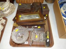PARCEL OF MIXED VINTAGE ITEMS including carved items, glassware, pair of prints ETC