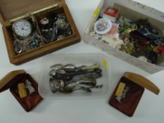 PARCEL OF SMALL COLLECTABLES including costume jewellery, flatware, badges ETC