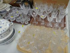 THREE TRAYS OF GOOD QUALITY DRINKING GLASSES