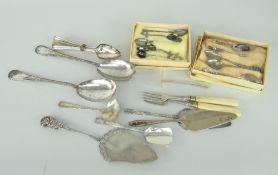 PARCEL OF SILVER & SILVER PLATE to include cased set of six spoons, '800' cutlery cake slice,