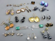 A PARCEL OF APPROXIMATELY FIFTEEN PAIRS OF VARIOUS EARRINGS