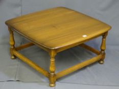 AN ERCOL MEDIUM COLOUR SQUARE COFFEE TABLE, 39cms height, 75 x 75cms for the top
