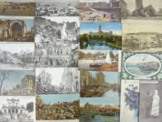 A SMALL COLLECTION OF VINTAGE POSTCARDS mainly depicting the Messina earthquake, others include