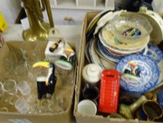 GUINNESS COLLECTABLES and a mixed quantity of pottery and glassware