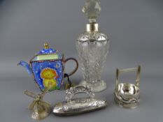 A MIXED GROUP OF SILVER AND OTHER COLLECTABLES to include a hallmarked nail buffer with winged