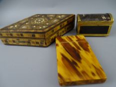 A RARE DOME TOP AGATE AND GILT METAL MOUNTED BOX, a tortoise shell card case and an inlaid diamond
