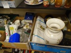 HORROCKSES CREWDSON & COMPANY LTD LINEN and others and a parcel of miscellaneous items, including