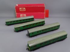 MODEL RAILWAY - HORNBY DUBLO 3250 - three rail Electric Motor Coach with - EMU, 4150 Trailer