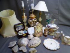 A MIXED PARCEL OF COLLECTABLES to include owl bookends, a Thomas Kinkade 'Holiday Gathering'