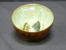 A WEDGWOOD SMALL PEDESTAL LUSTRE BOWL with butterfly decoration, 10cms diameter