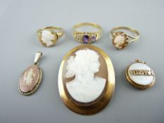 18CT & 9CT GOLD JEWELLERY, a Wedgwood in gilt silver pendant and a yellow metal and mother of