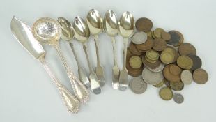 SMALL PARCEL OF SILVER PLATED FLATWARE, together with small tub of assorted GB loose coins