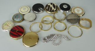 LADIES COMPACTS & YELLOW METAL BANGLES
