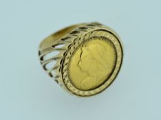 1899 GOLD HALF SOVEREIGN SET RING IN 9CT SETTING, 9.4grams