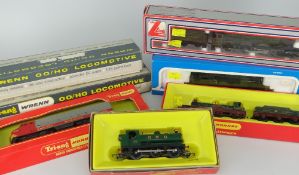 SEVEN VARIOUS OO LOCOMOTIVES & STEAM STRAINS including Lords of the Isles, King George V ETC