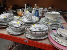 HAWKSLEY STAFFORDSHIRE VINTAGE DINNERWARE / WEDGWOOD HEREFORD TABLEWARE / PAIR OF STAFFORDSHIRE